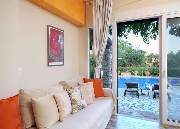 Villa Blue By Posarellivillas